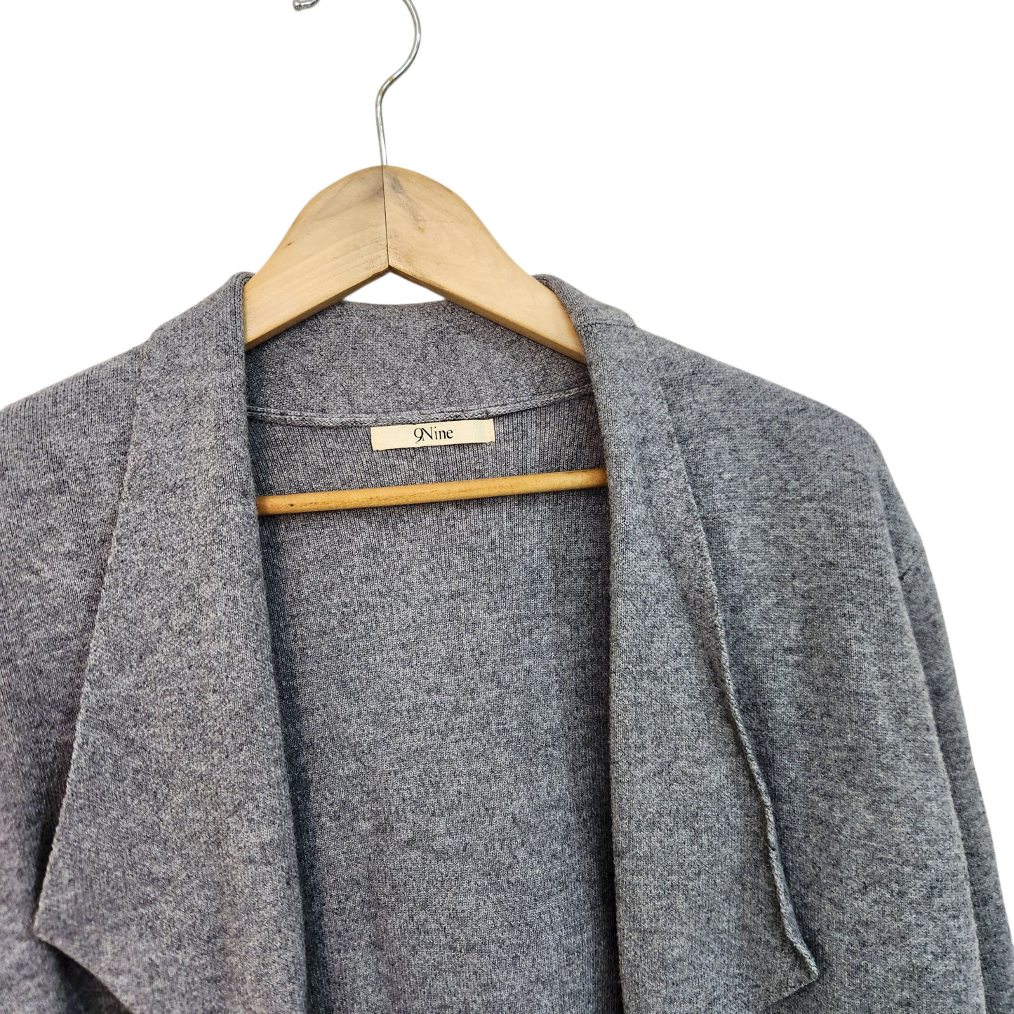 NINE עליונית חורפית לאישה מידה L/XL