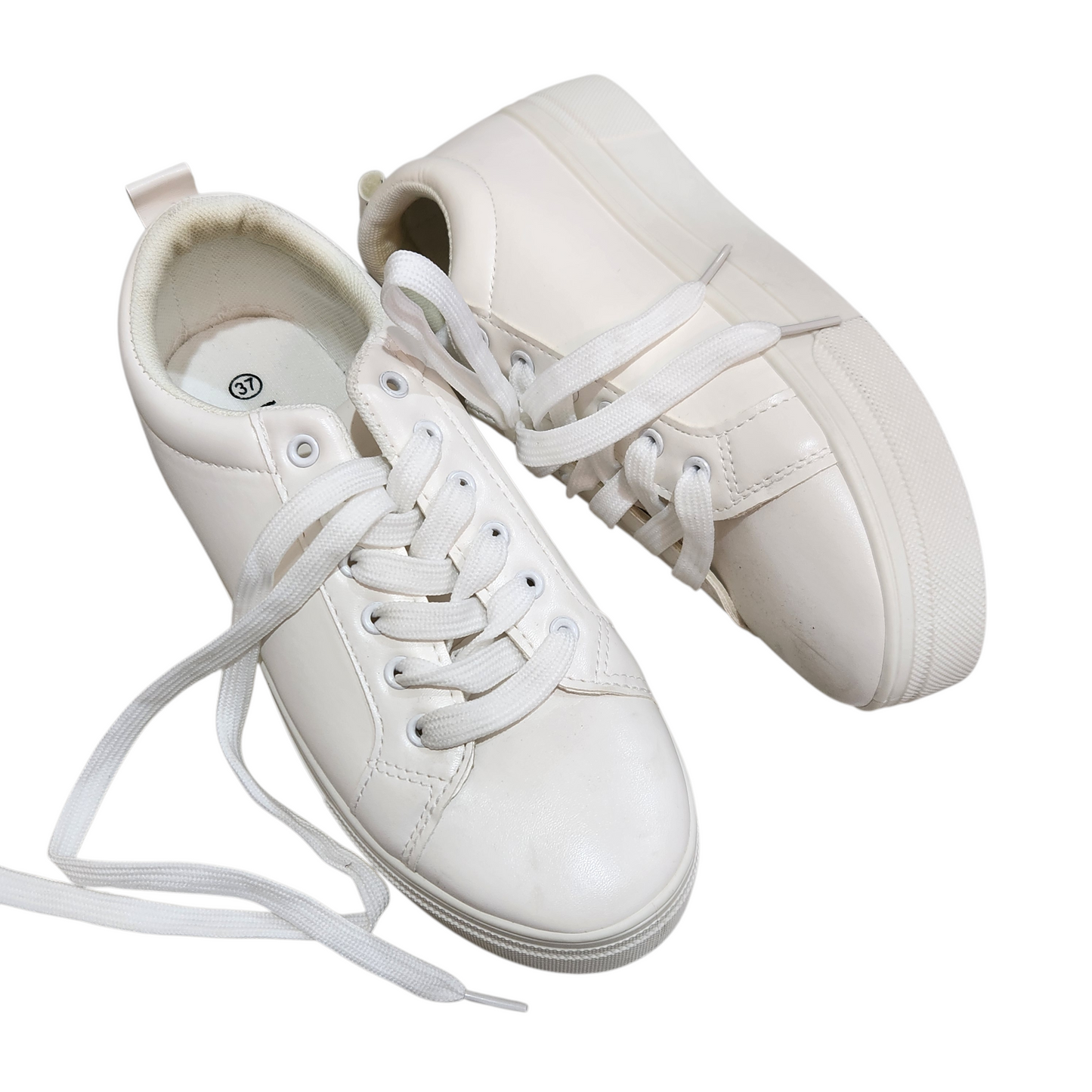 URBNICA | נעלי נשים צבע לבן | מידה 37