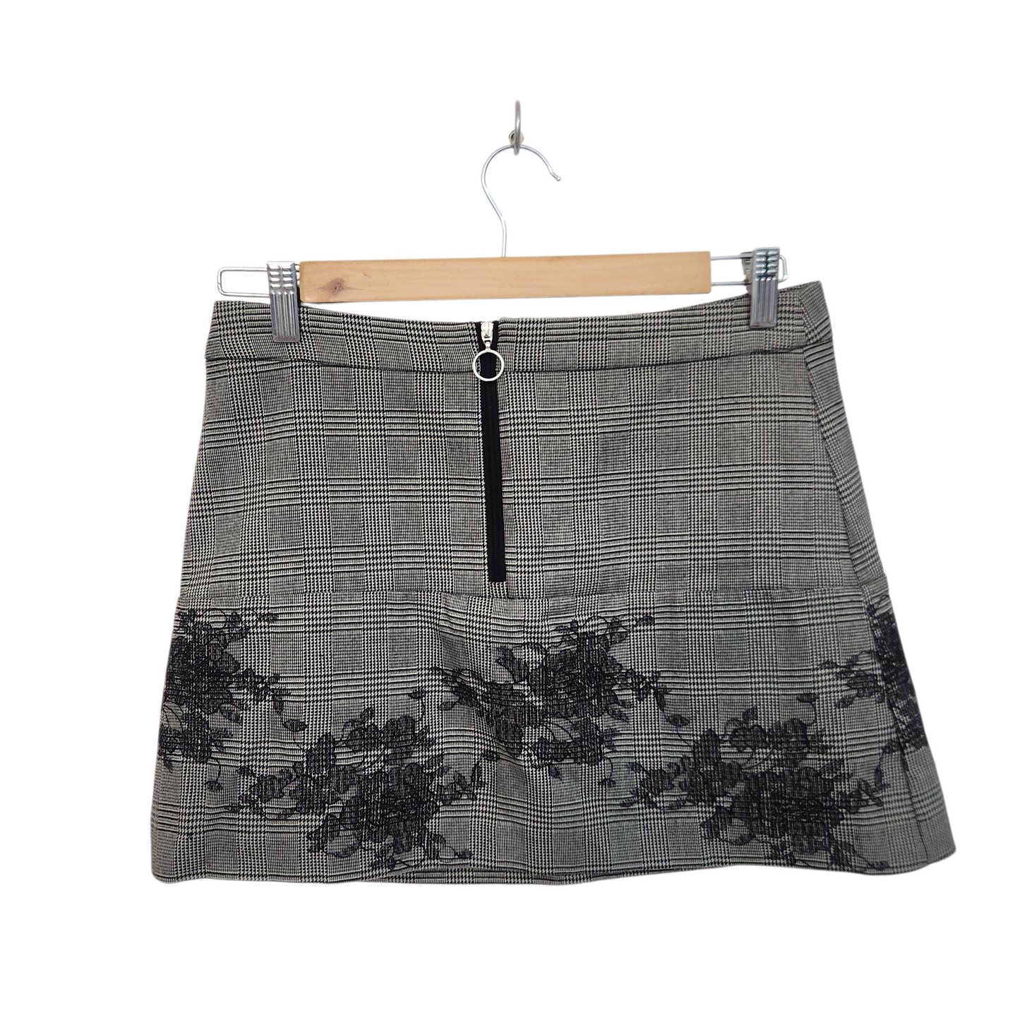 ZARA | חצאית קצרה אפורה עם רקמה | לאישה מידה M