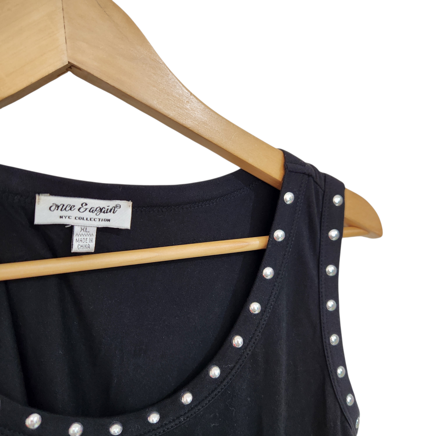 גופייה צבע שחור | לאישה מידה XL