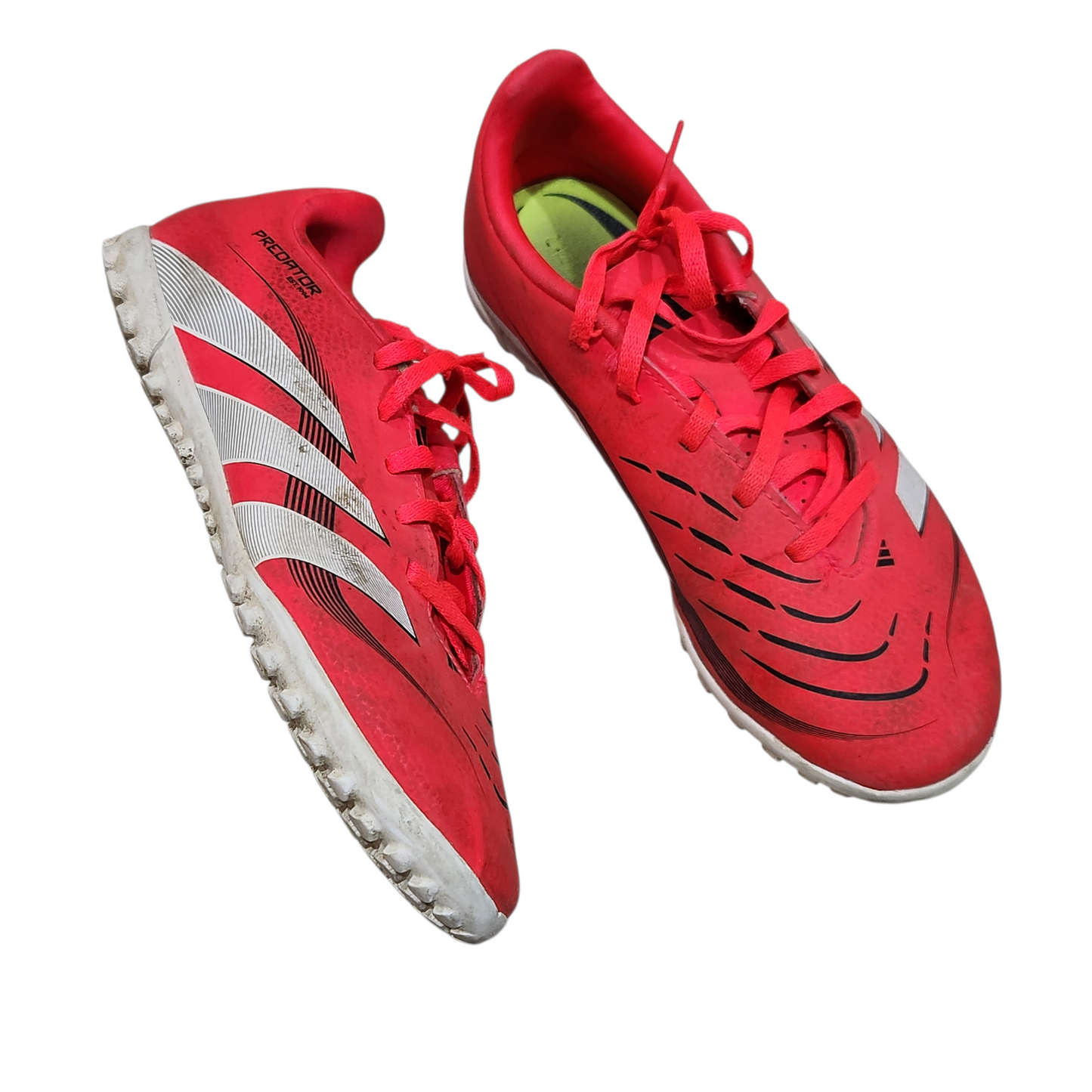 ADIDAS | נעלי כדורגל | מידה 38.5