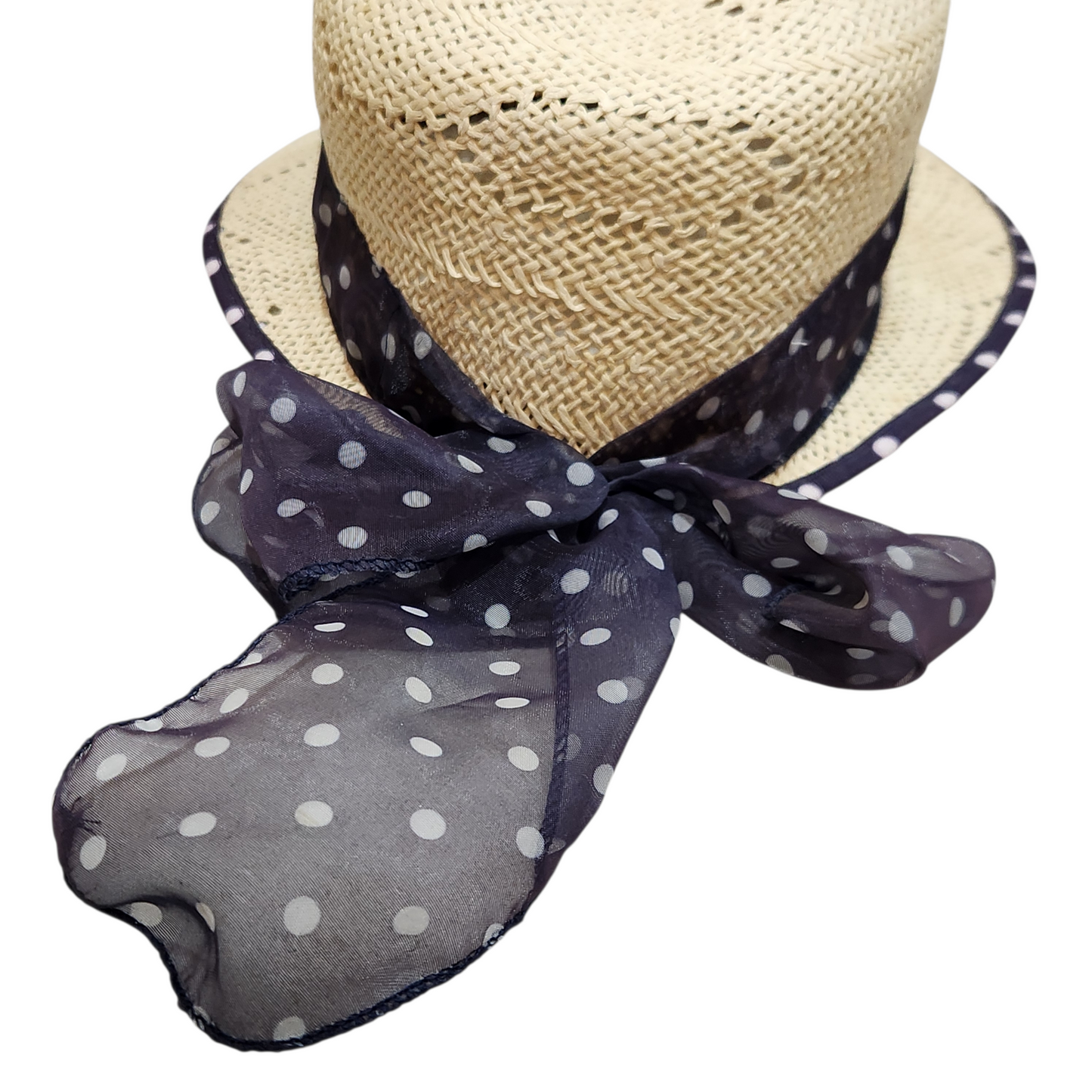 כובע קש עם סרט