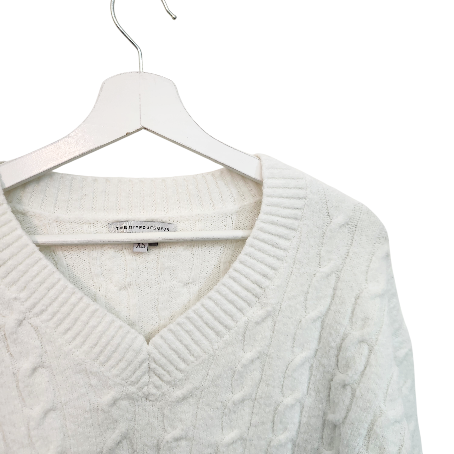 TWENTYFOURSEVEN | סוודר צבע לבן | לאישה מידה XS
