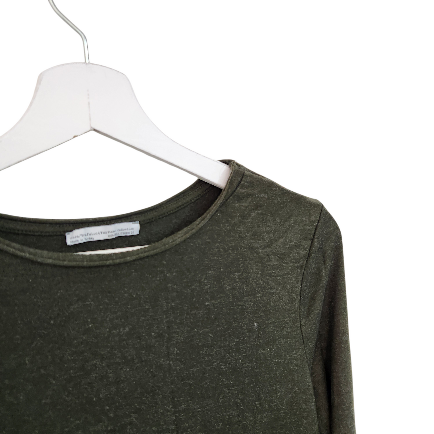 ZARA | חולצה ארוכה דקה צבע ירוק זית | לאישה מידה S