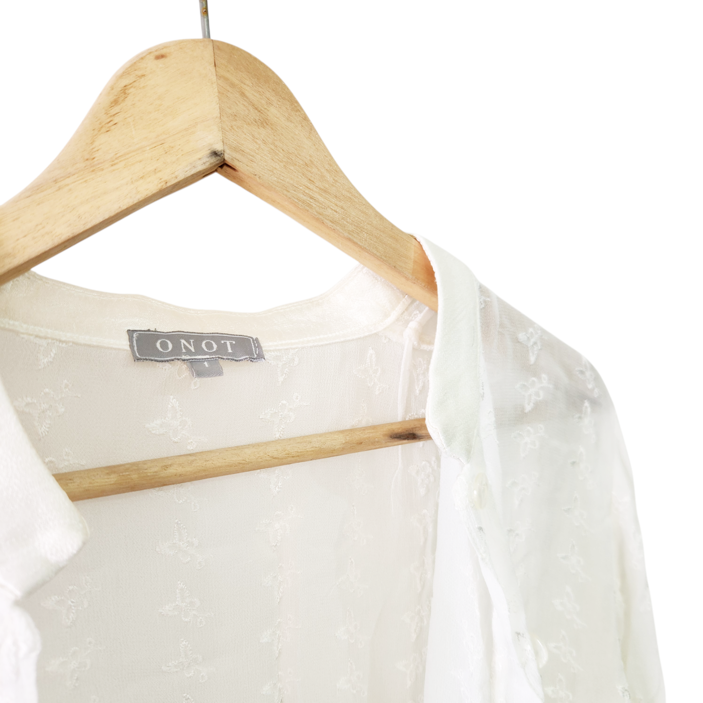 ONOT | חולצה מכופתרת שקופה לאישה מידה 1 S