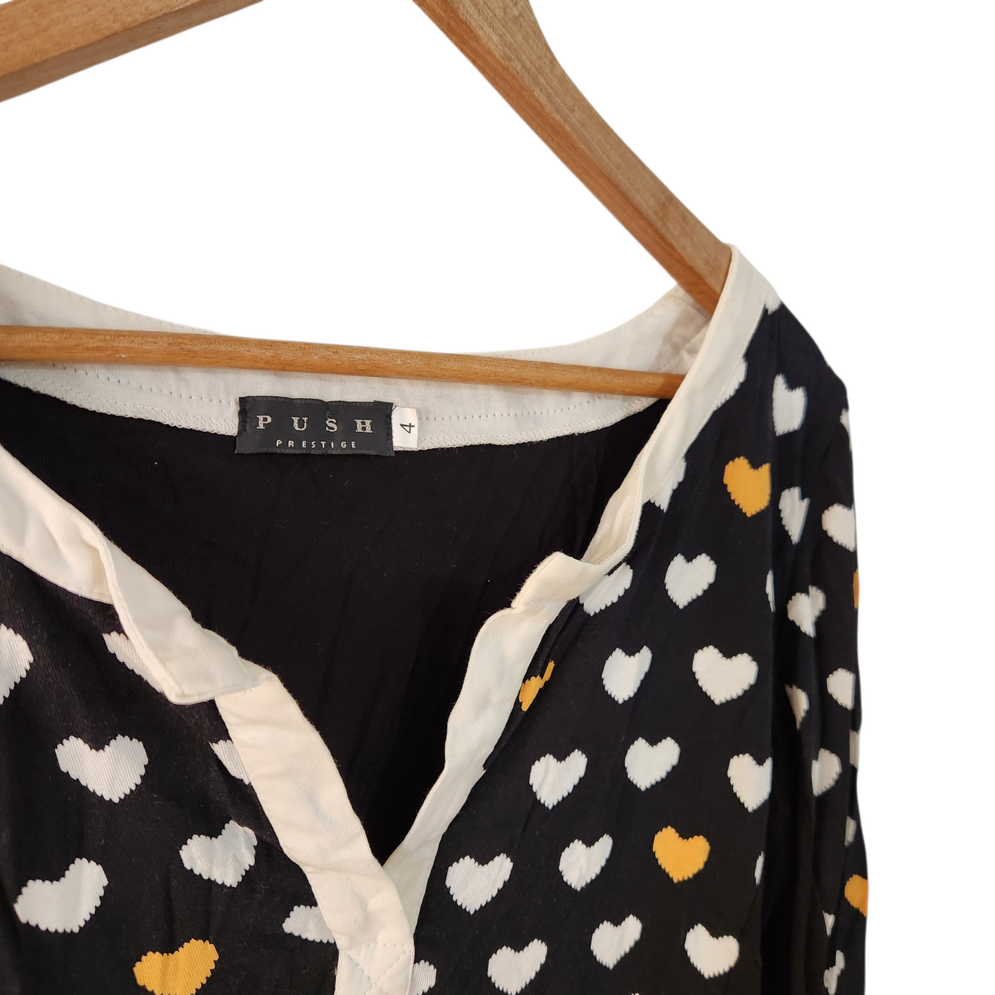 PUSH | חולצה דקה לאישה מידה 4