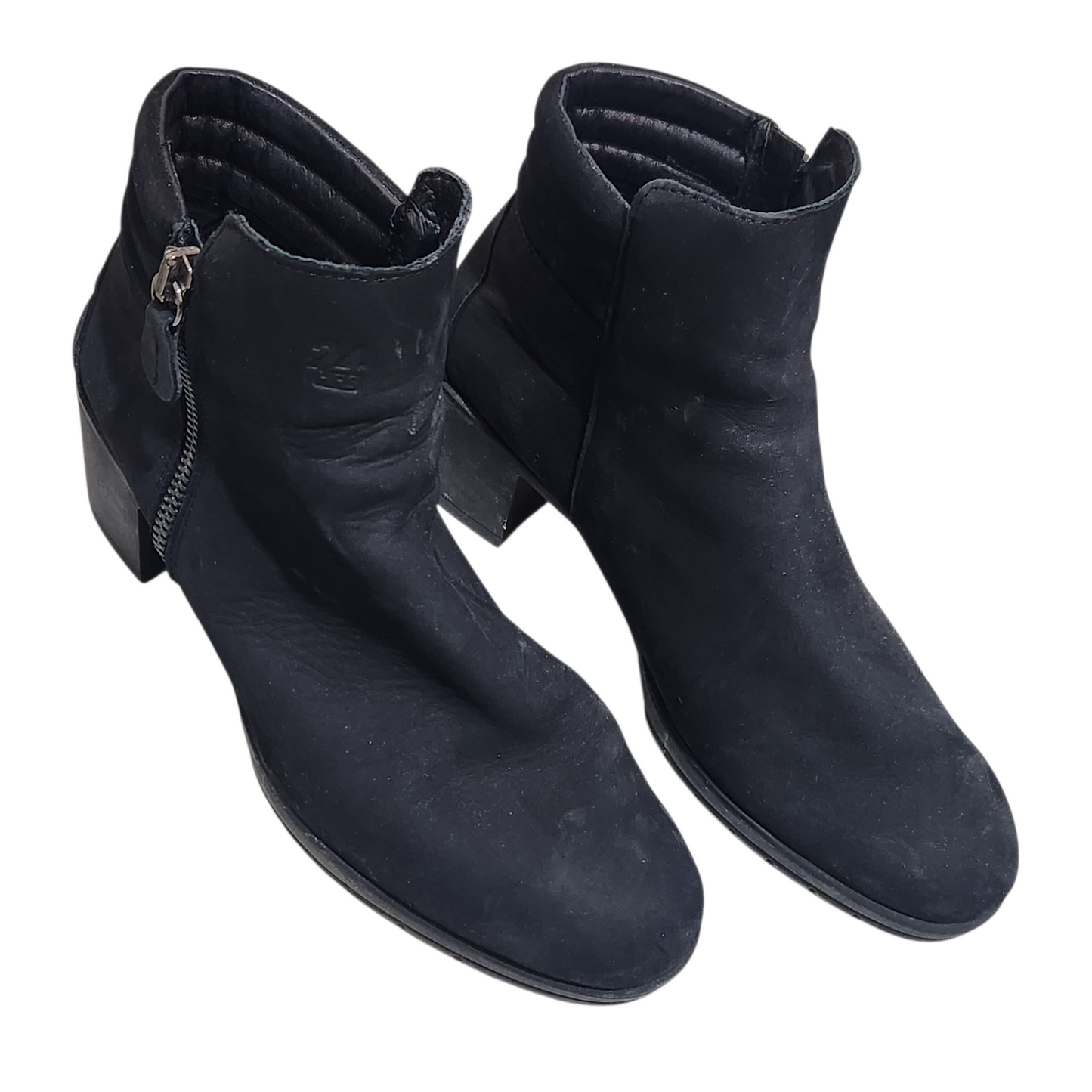 24HRS | נעלי מגף צבע שחור | לאישה מידה 38