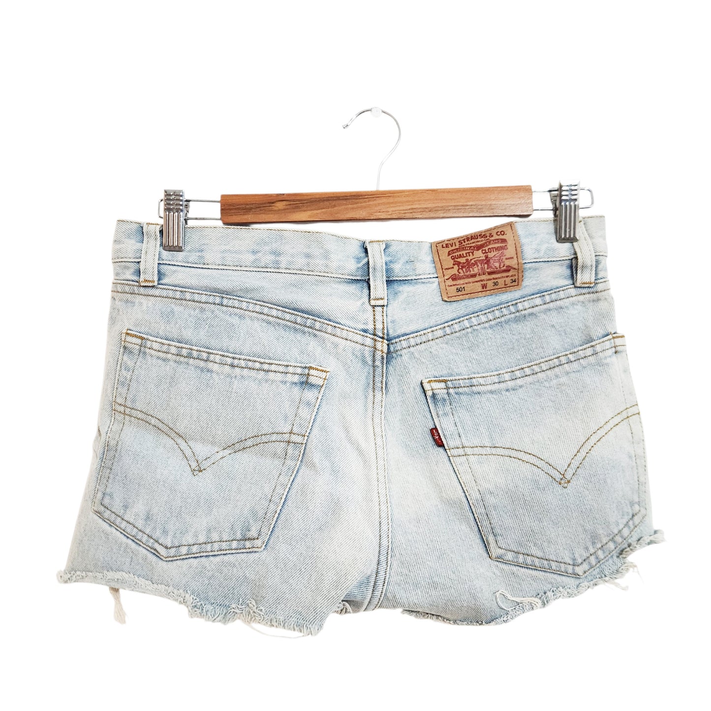 LEVI'S 501 | מכנסי ג'ינס קצרים לנשים מידה W30 (40/L) | תכלת