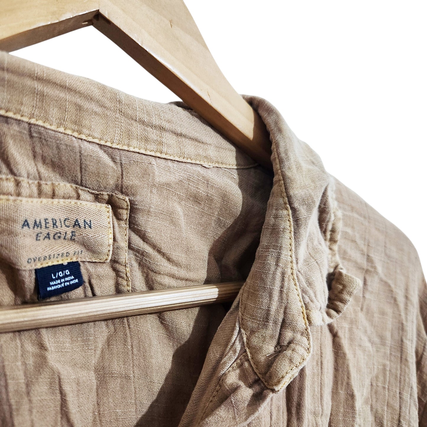 AMERICAN EAGLE | חולצה מכופתרת לנשים | מידה L | בז'