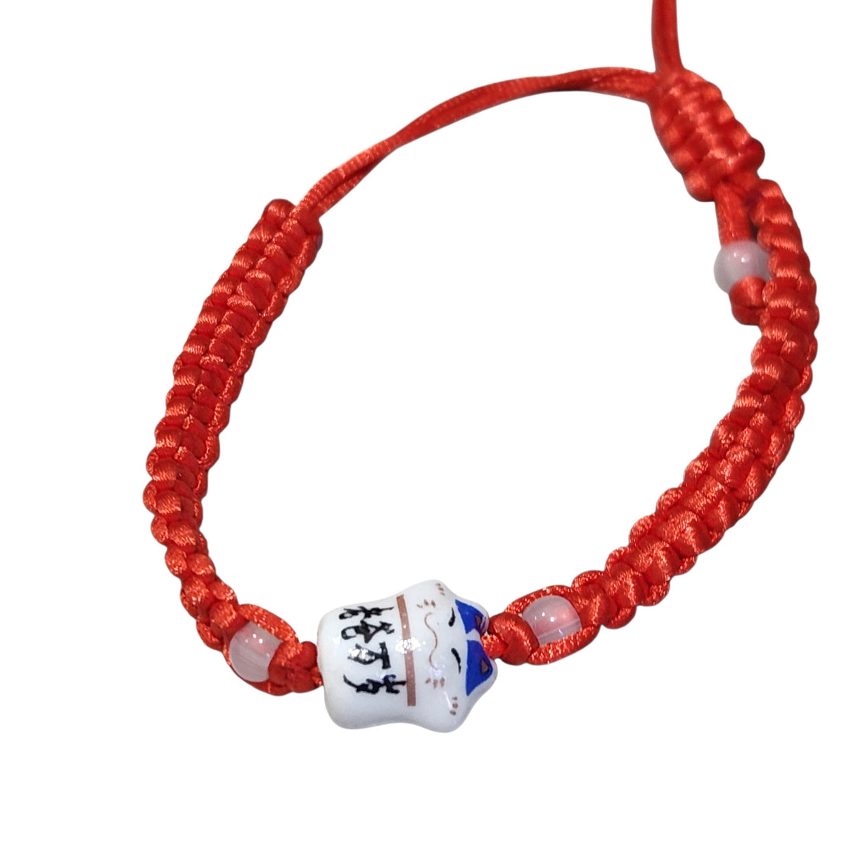 צמיד חוט אדום קלוע | חרוז חתול מזל יפני Maneki Neko