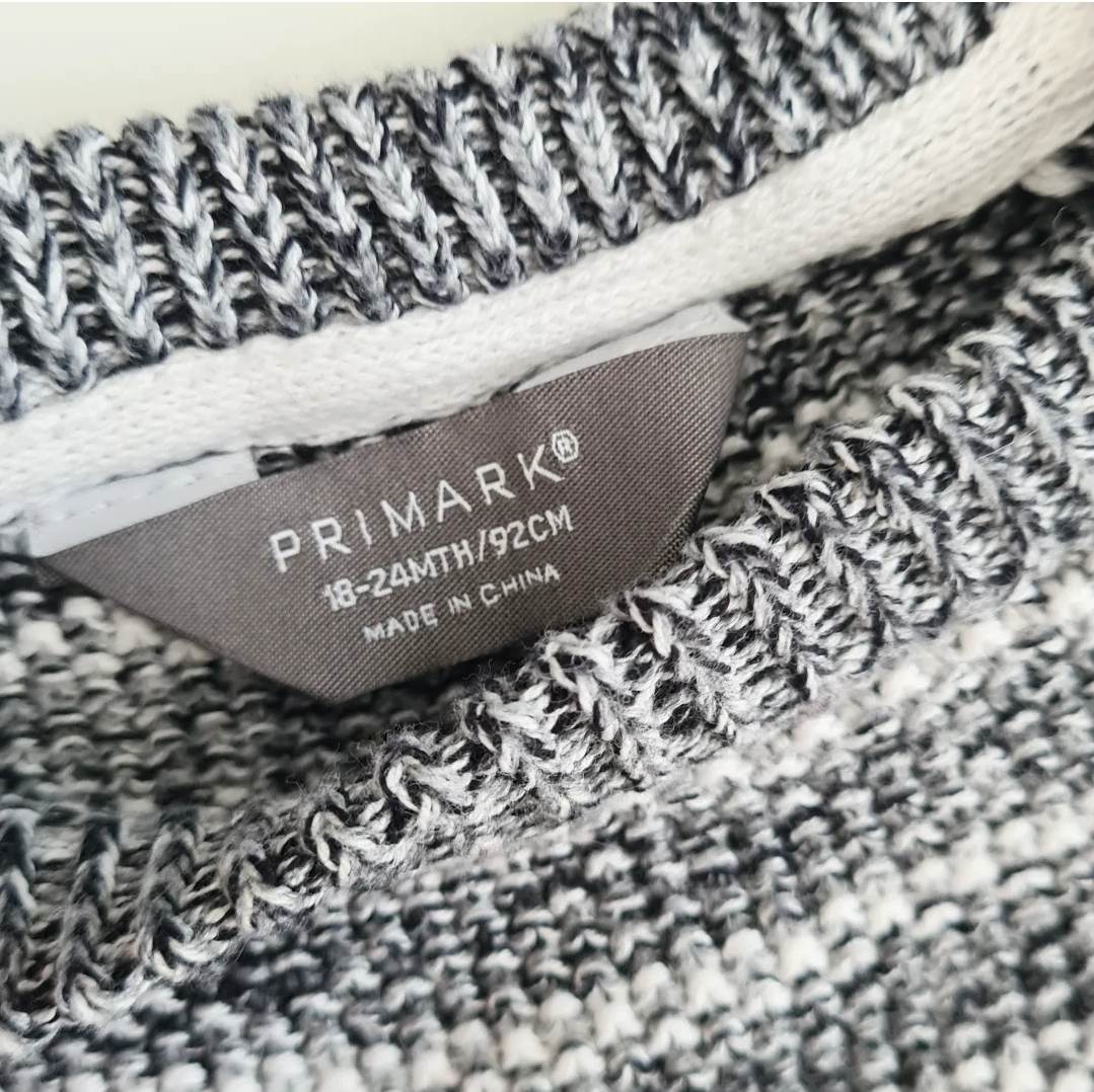 סוודר אפור פסים 18-24 חודשים PRIMARK