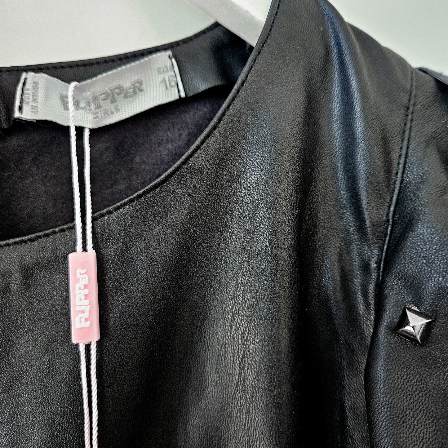 Flipper שמלת בד דמוי עור לנערה צבע שחור חדשה עם תווית מידה 16