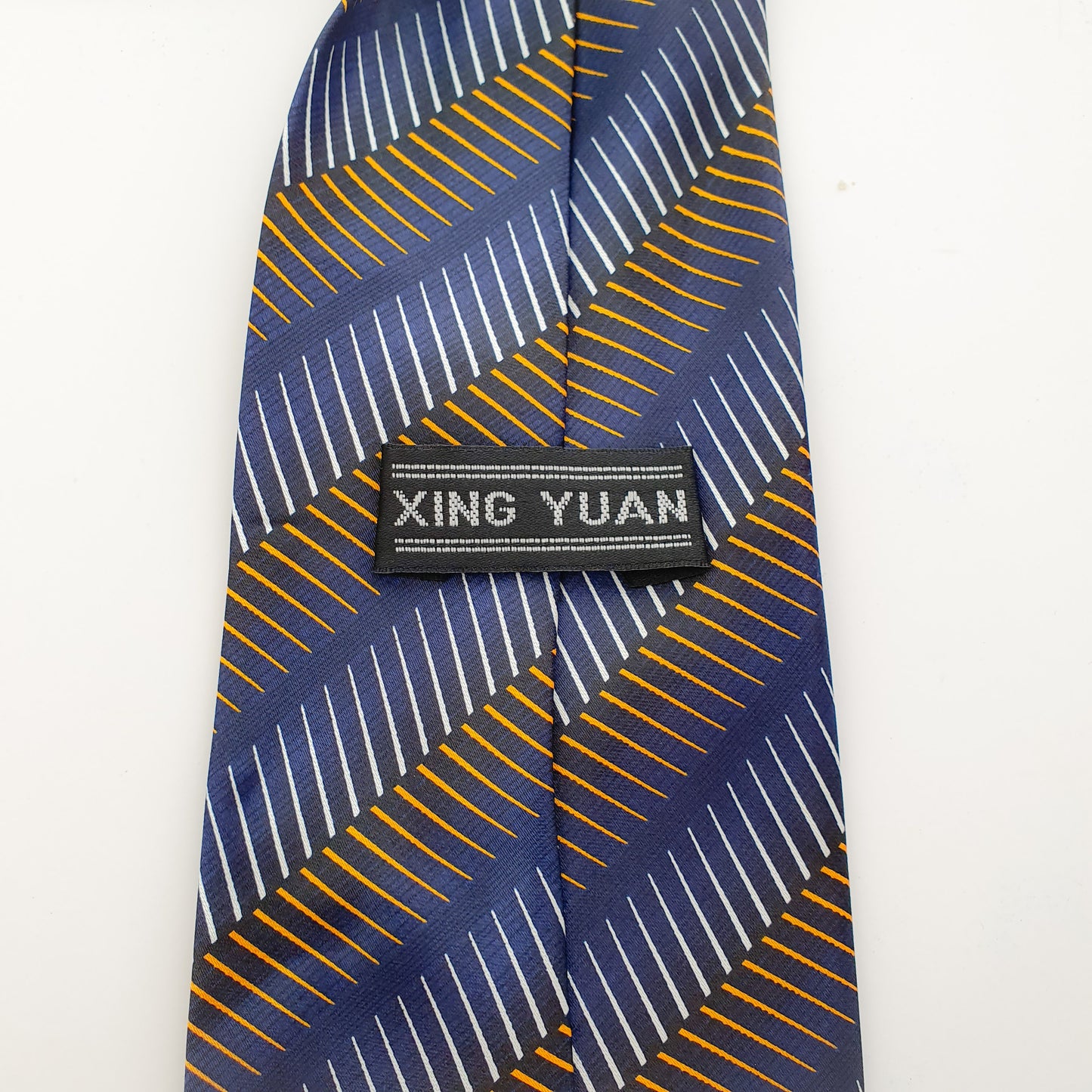 Xing yuan עניבה