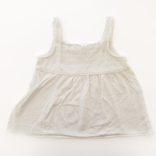 גופיה קצרה לילדות גיל 6 עם כתם קטן למטה TMN