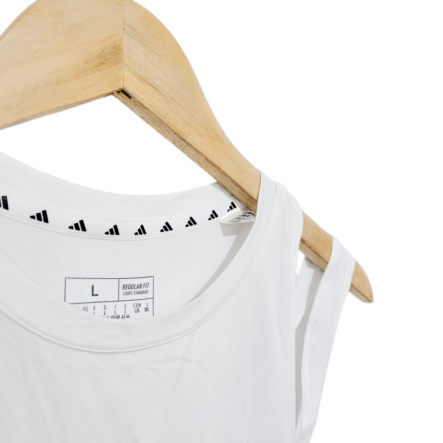 ADIDAS גופיה לאישה מידה L