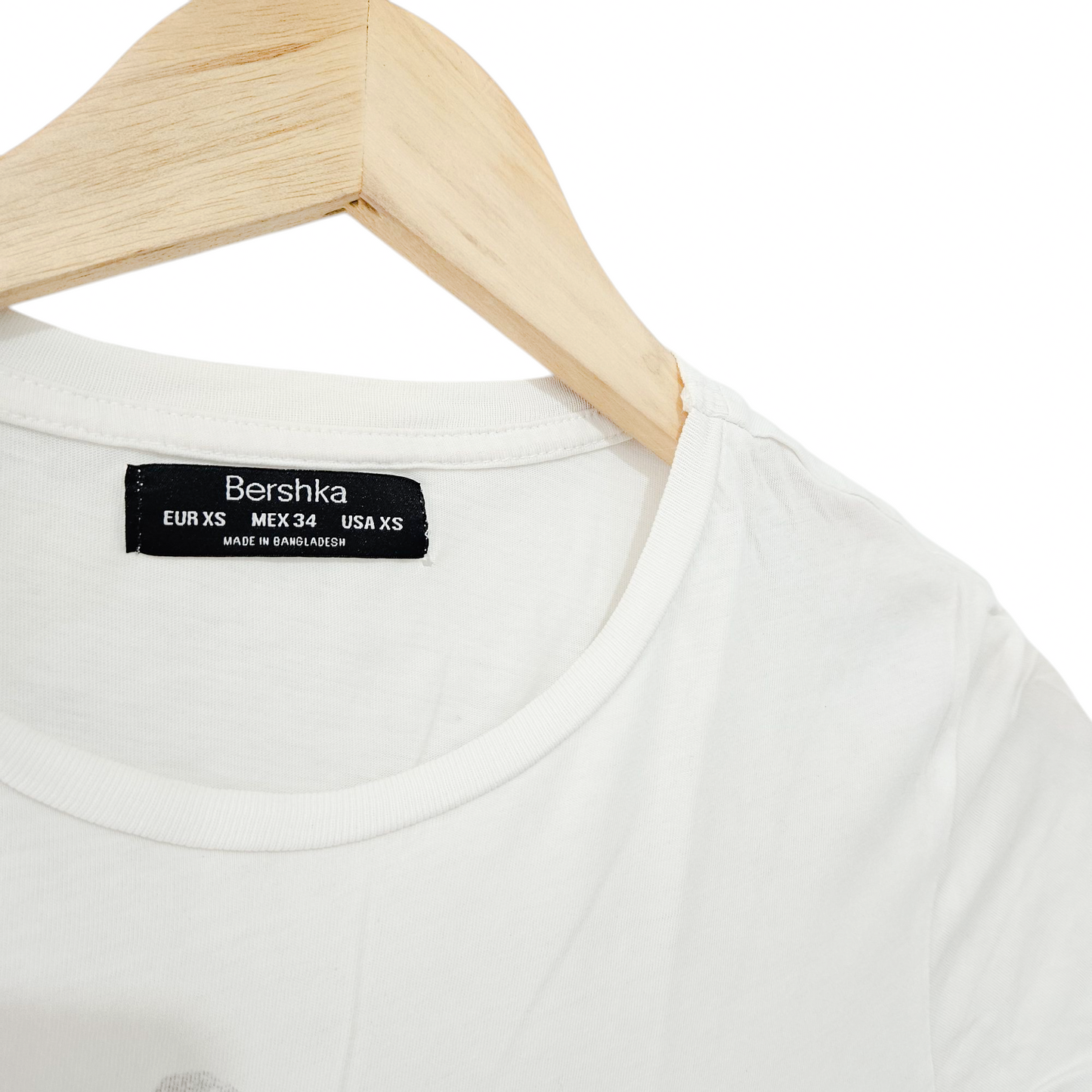 Bershka חולצה קצרה לגבר מידה XS
