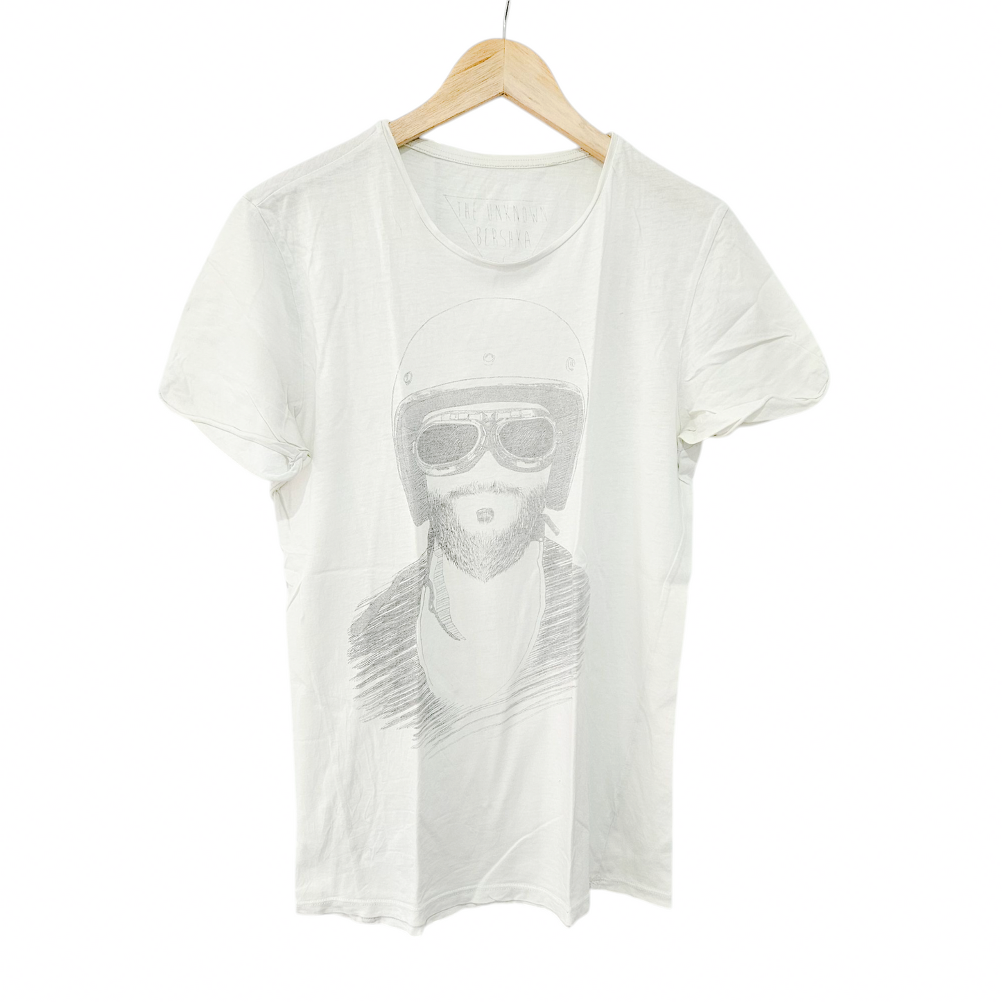 Bershka חולצה קצרה לגבר מידה S