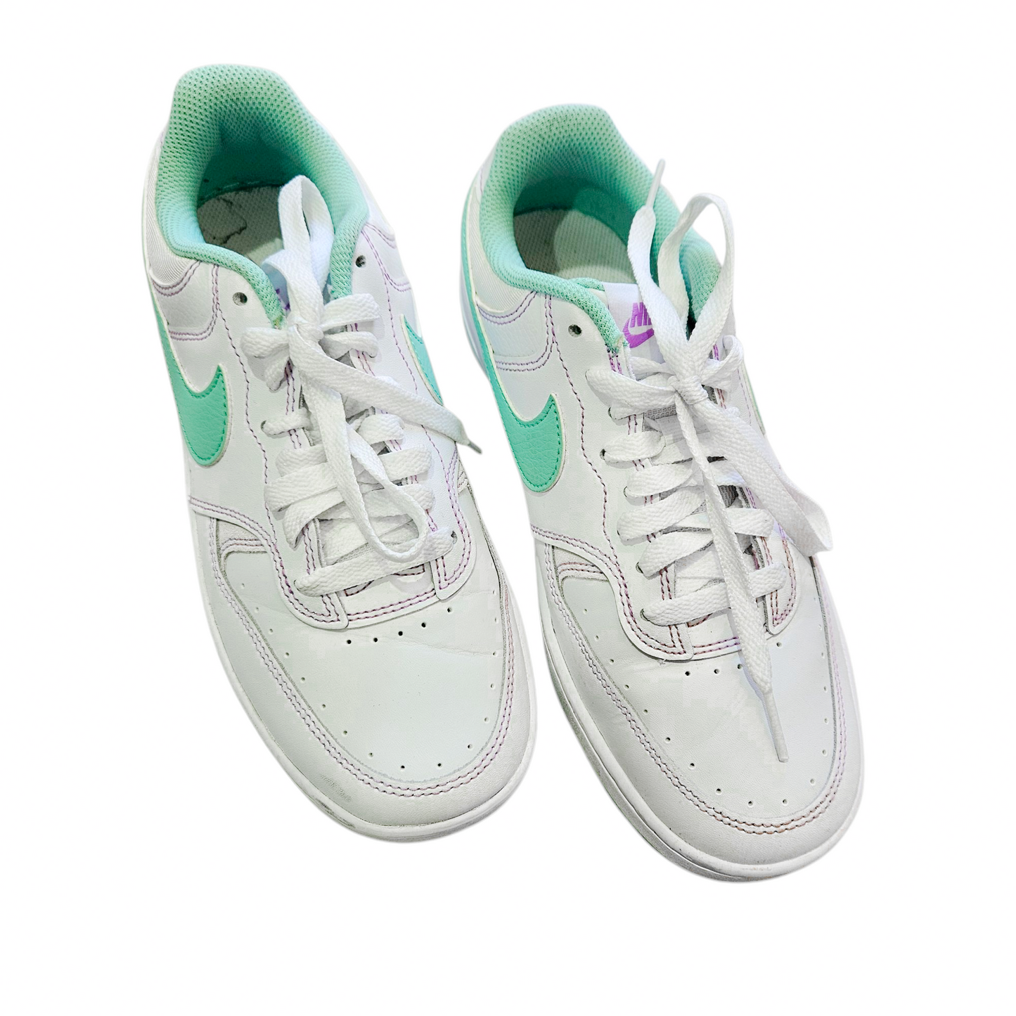 NIKE נעליים לאישה מידה 39