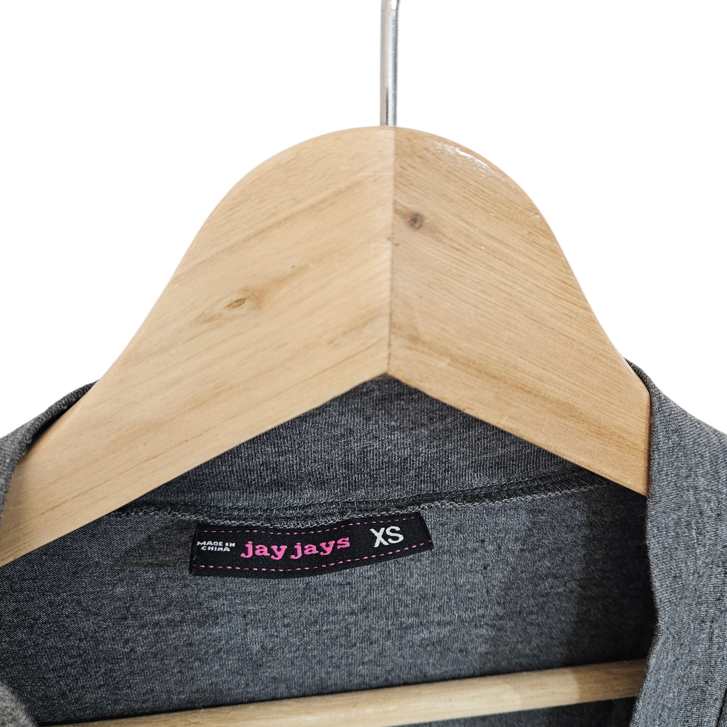 Jay jays עליונית אפורה לאישה מידה XS