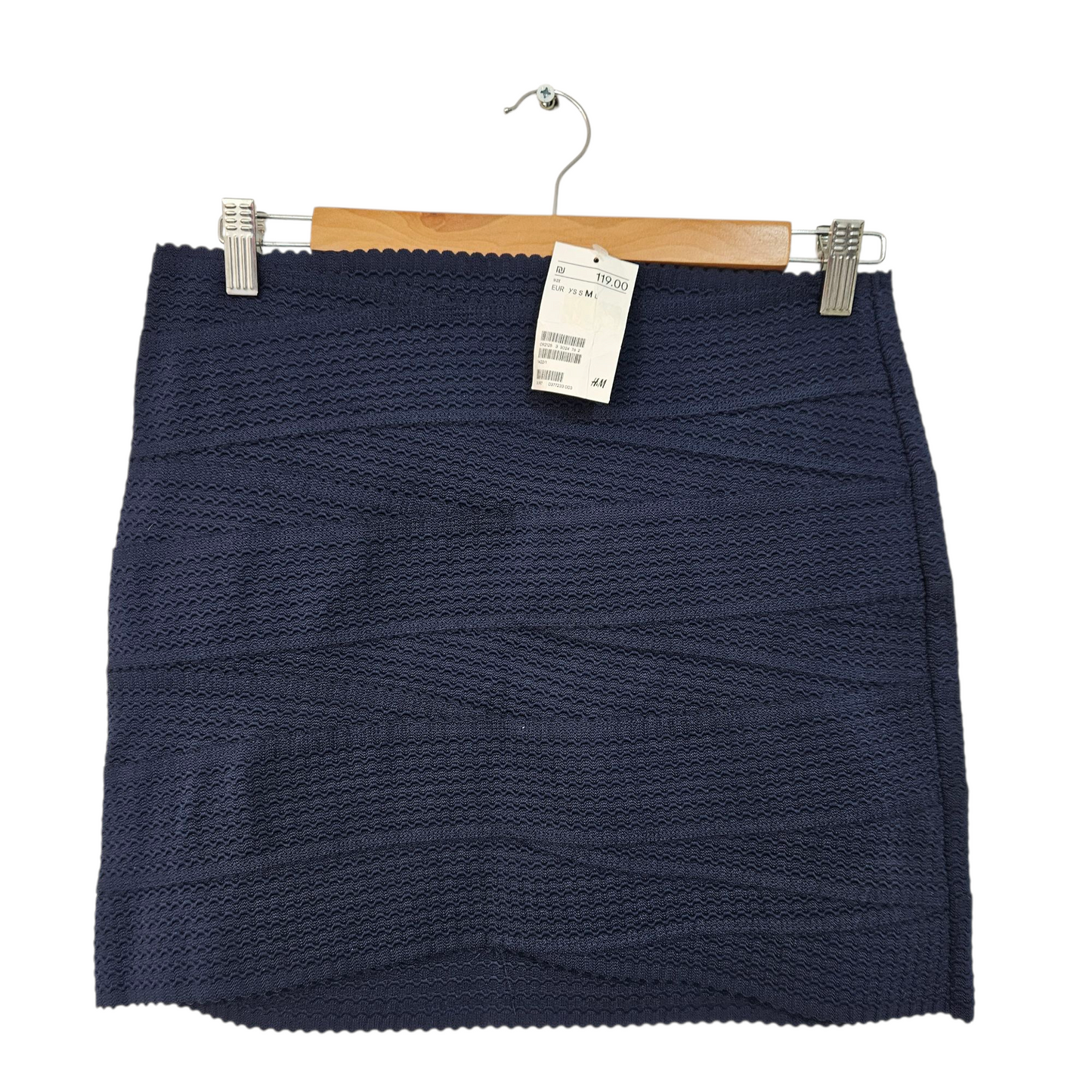 H&M חצאית קצרה חדשה עם תווית לאישה מידה M
