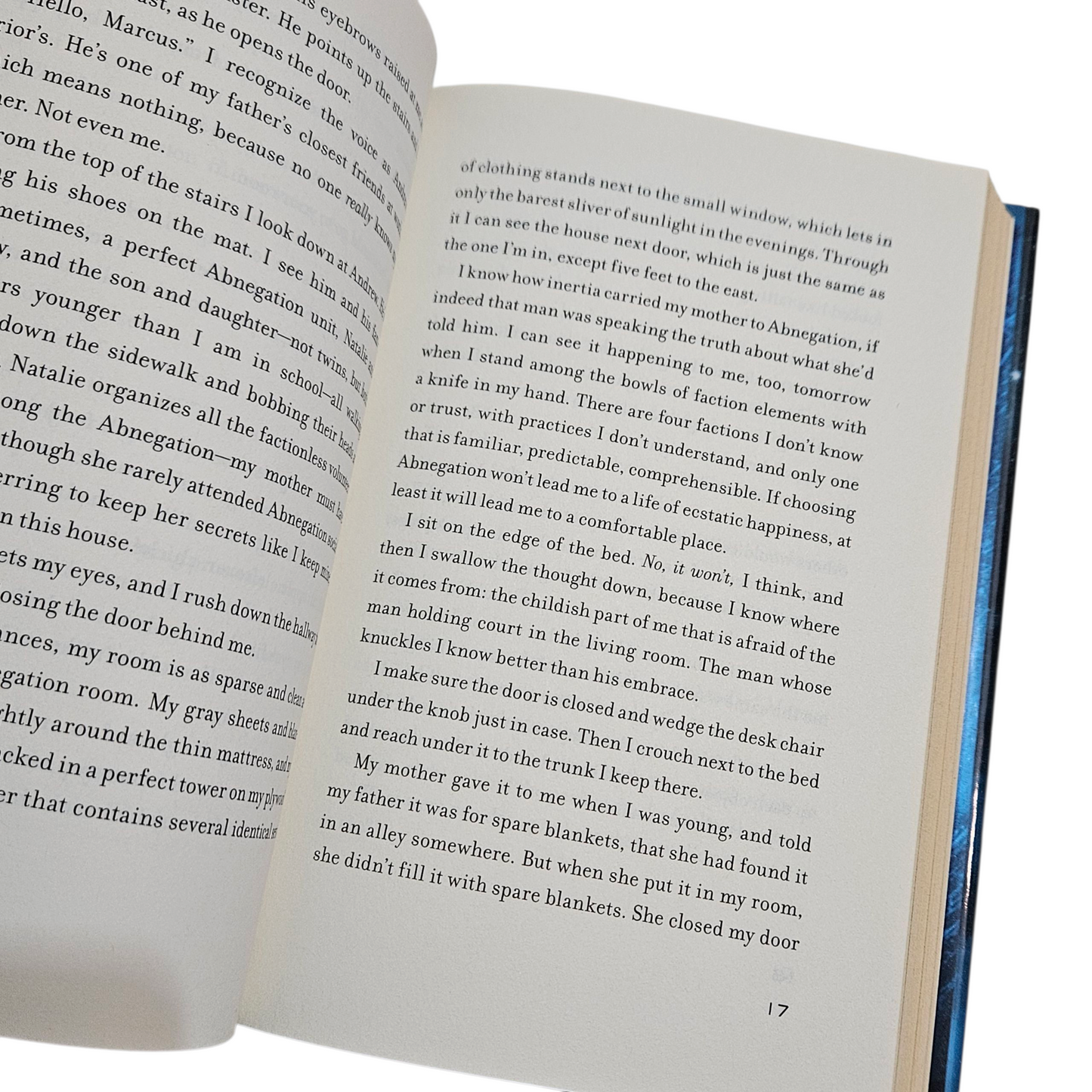 FOUR - VERONICA ROTH