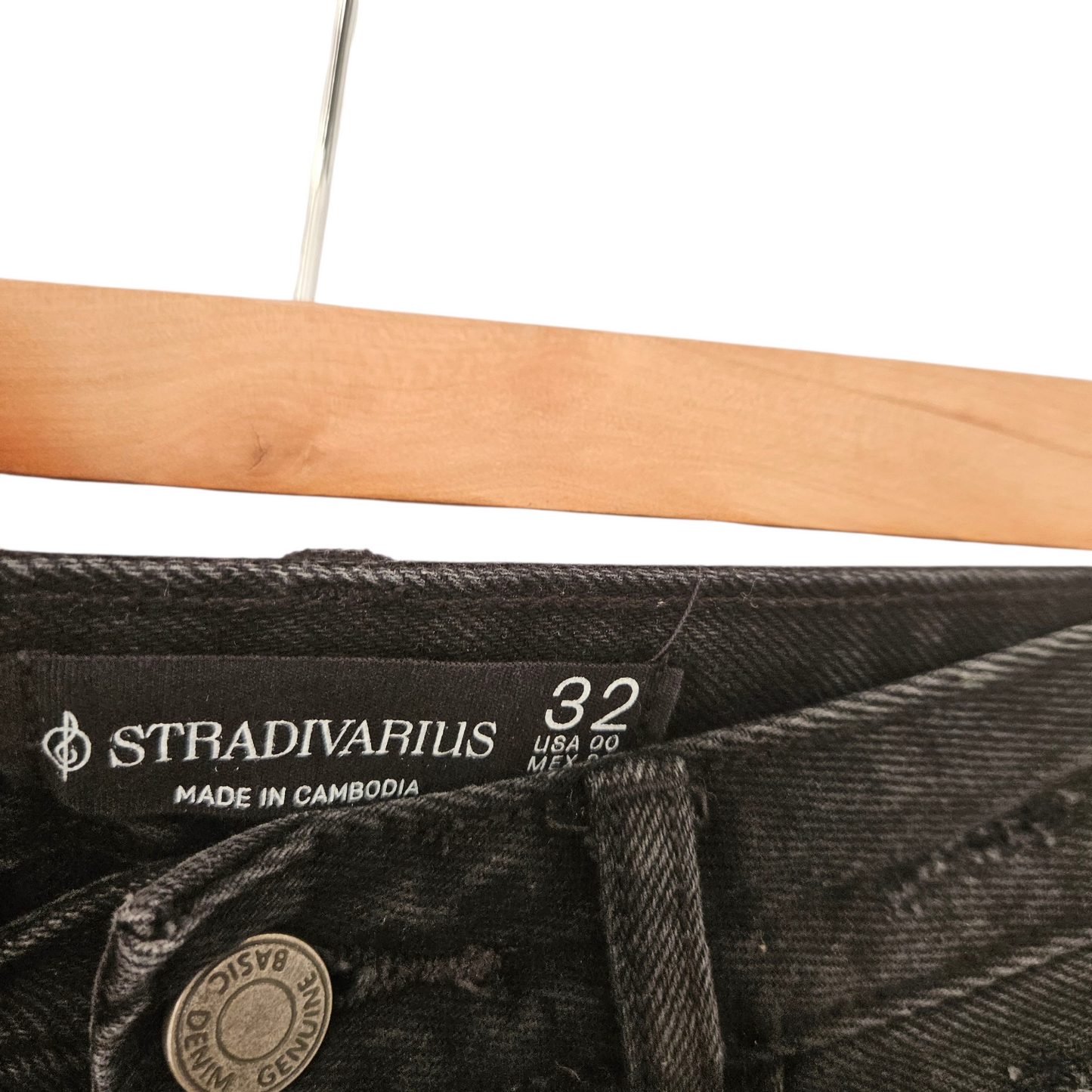 Stradivarius חצאית ג'ינס לאישה מידה 32