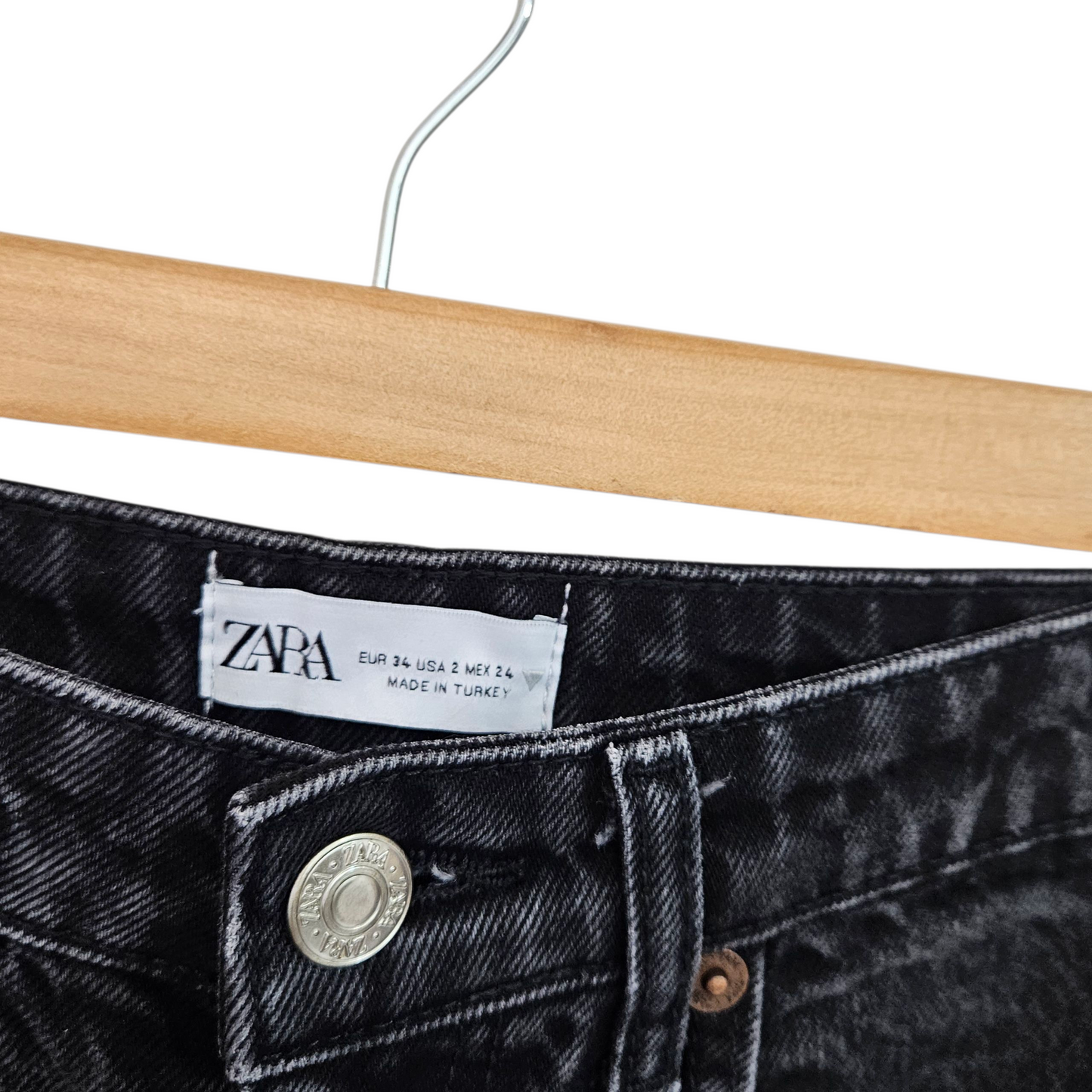ZARA ג'ינס לאישה מידה 34 XS
