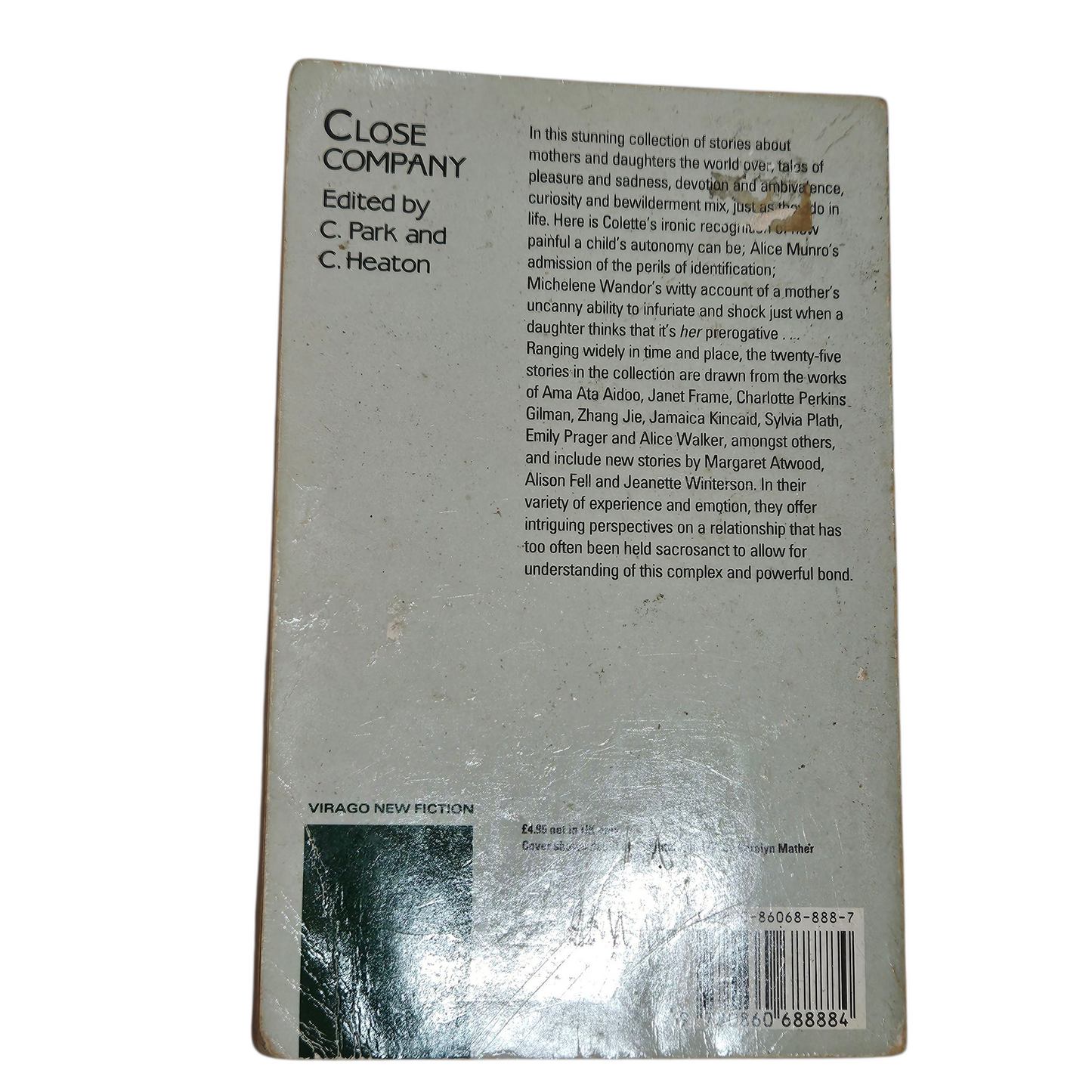 CLOSE COMPANY - Stories of mothers and dauthers