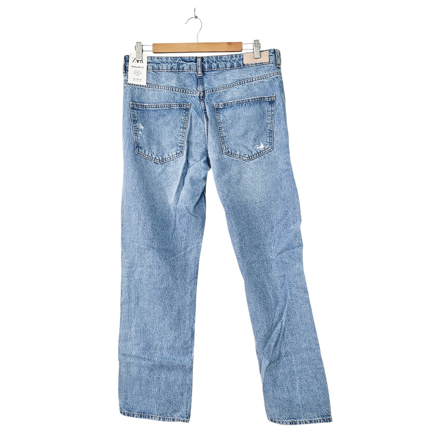 ZARA ג'ינס חדש עם תווית לאישה מידה 42