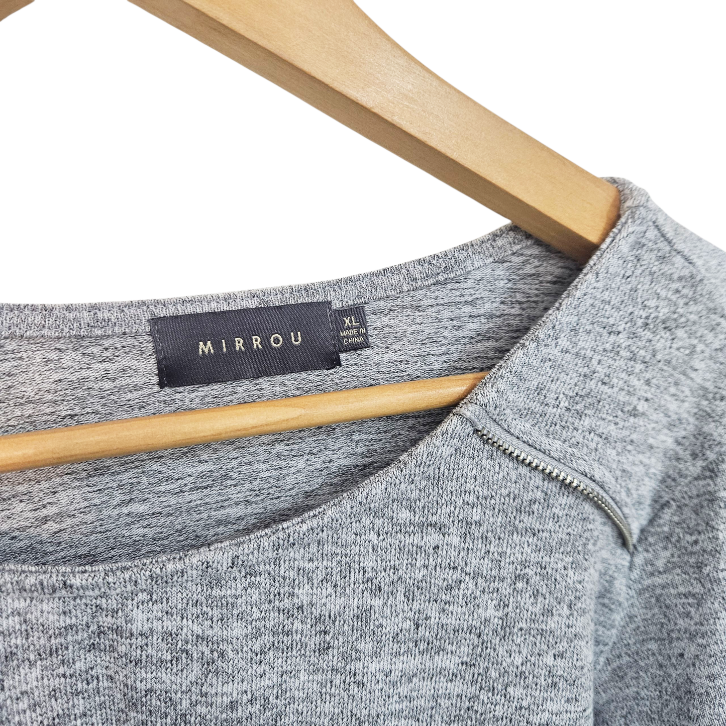 MIRROU חולצה ארוכה דקה לאישה מידה XL