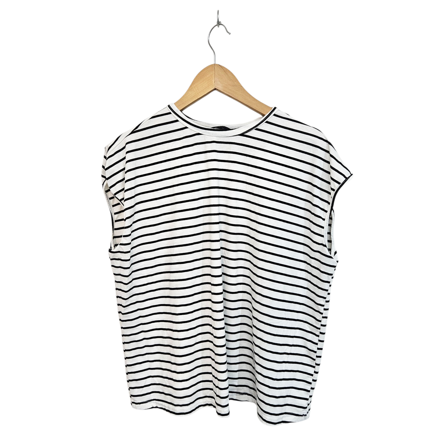 חולצה קצרה לאישה מידה L