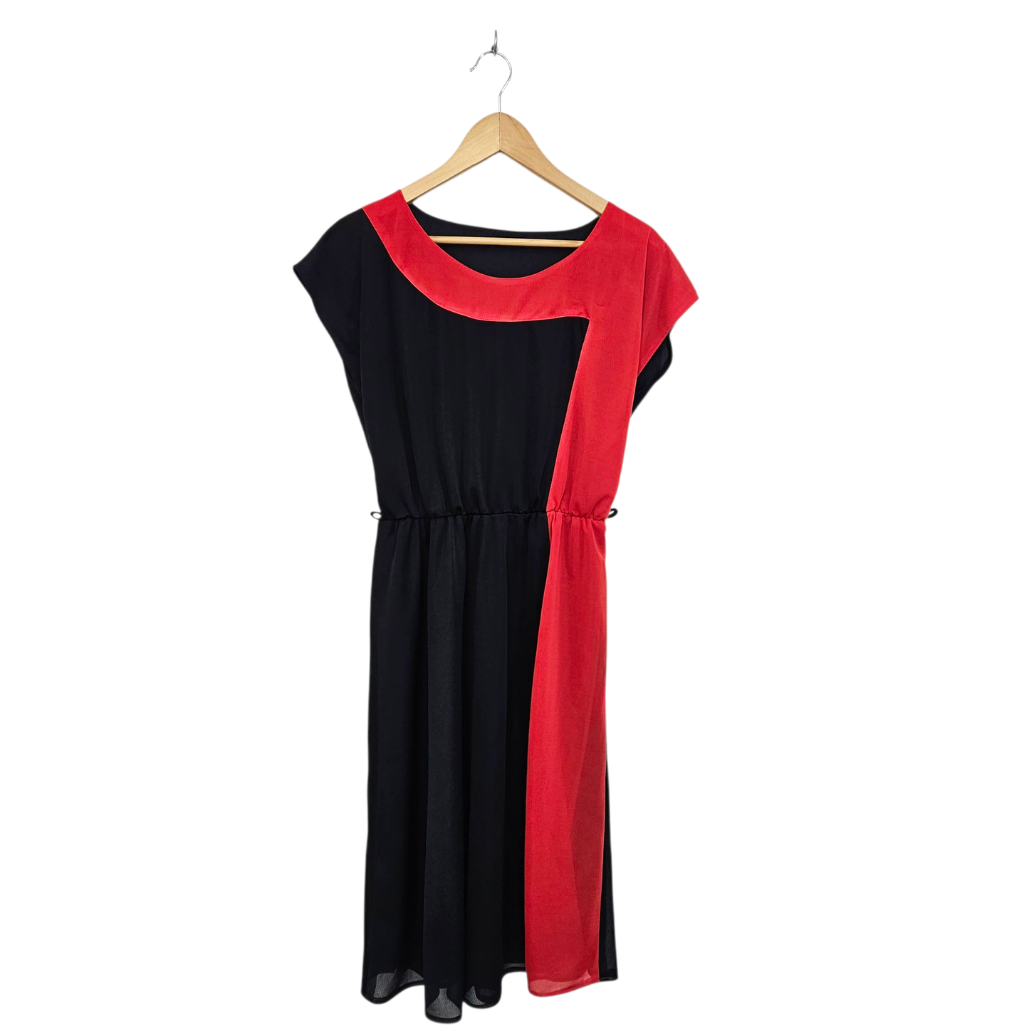 שמלה מעוצבת לאישה מידה M/L