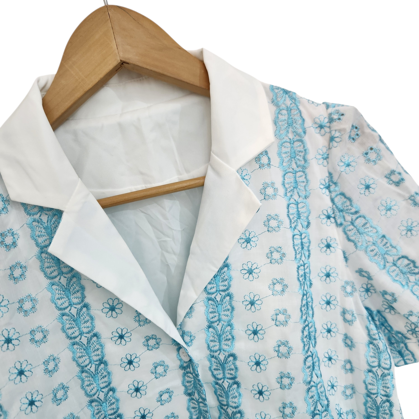 חולצה קצרה לאישה מידה M