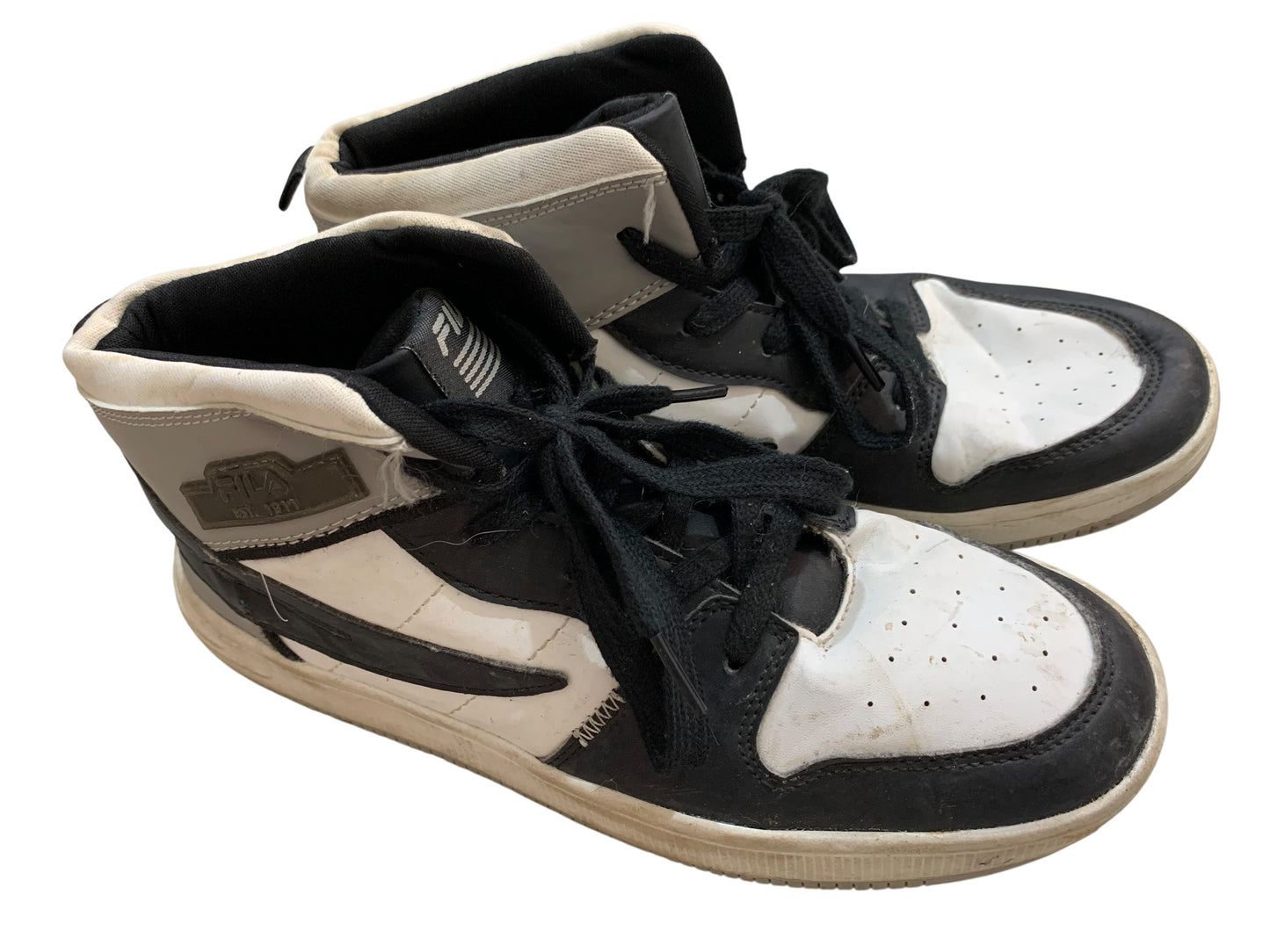 FILA נעליים לאישה מידה 39