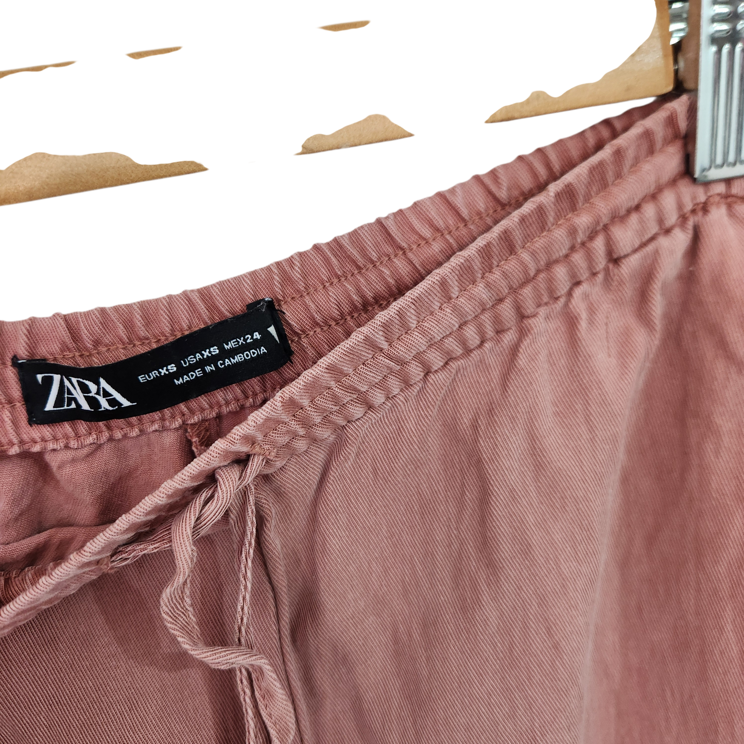 ZARA מכנסיים ארוכים דקים לאישה מידה XS