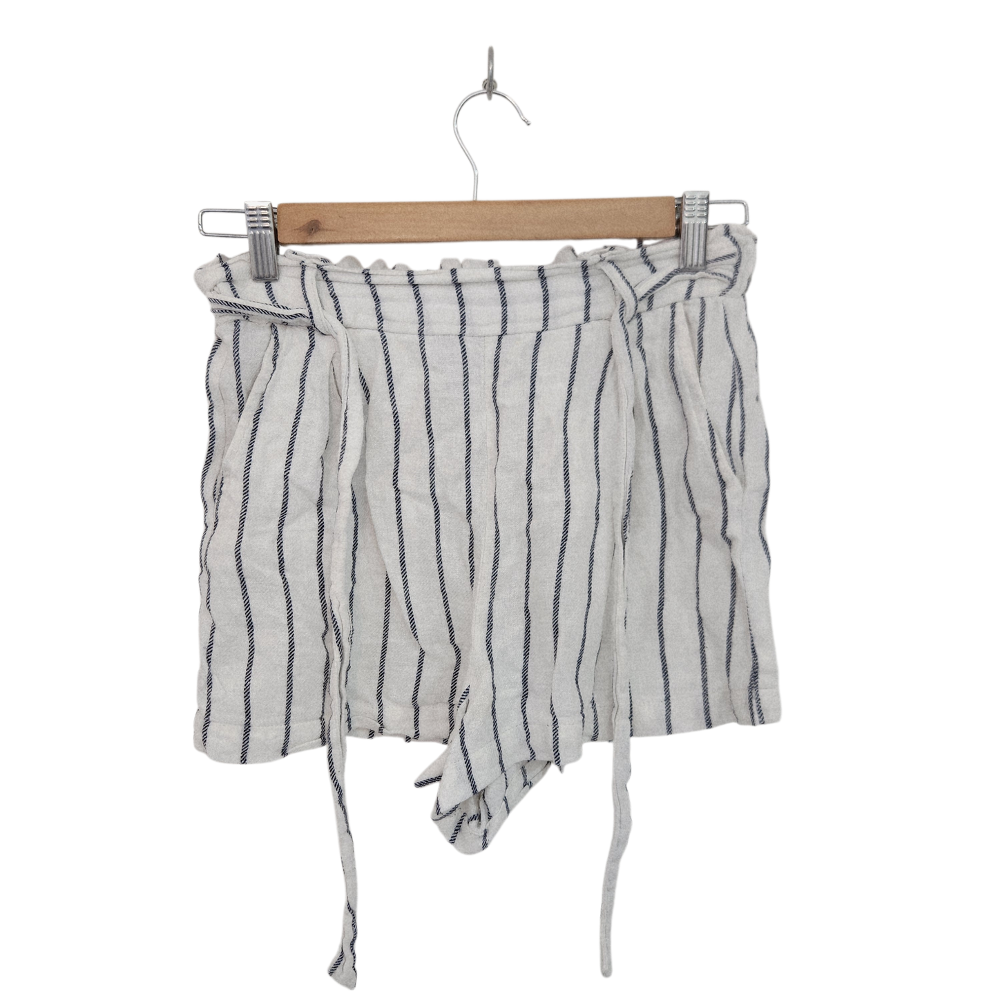 STREETWEAR SOCIETY מכנסיים קצרים לאישה מידה S