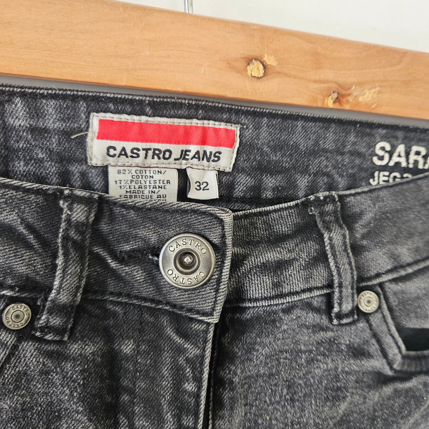 CASTRO ג'ינס שחור סקיני. נשים מידה 32 XS‏