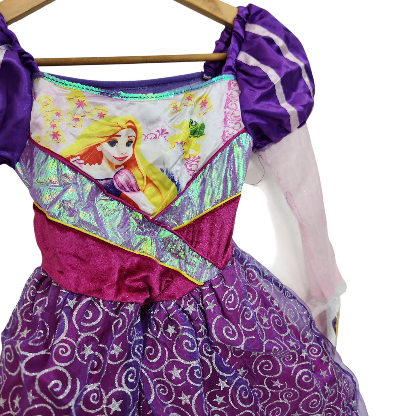 תחפושת חדשה לילדות גיל 6