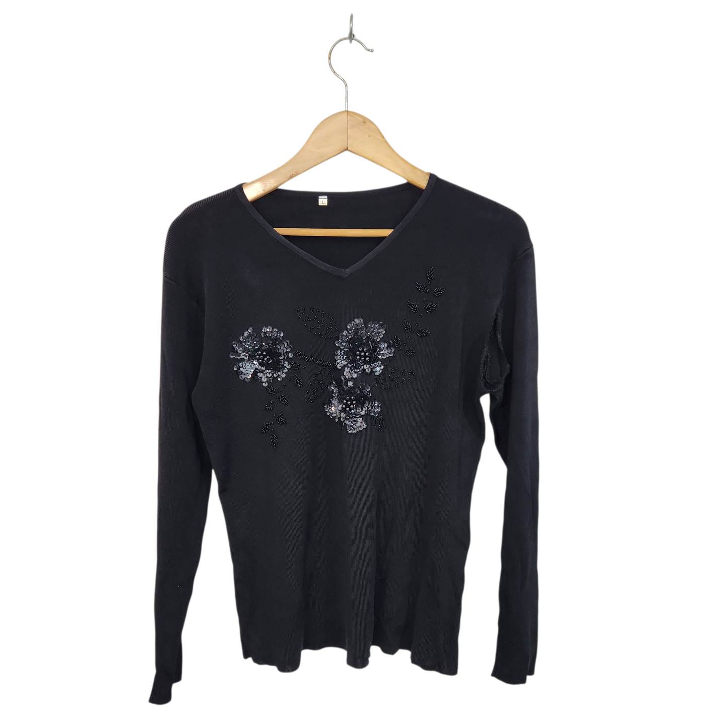 חולצת וינטג' ארוכה דקה עם פייטים לאישה מידה L