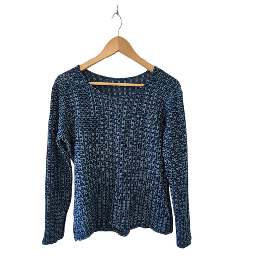 ליאור- חולצת וינטג' ארוכה דקה לאישה מידה L