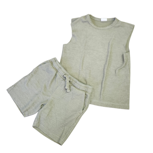 CASTRO סט חולצה ומכנסיים צבע בז' לילדים גיל 6-8