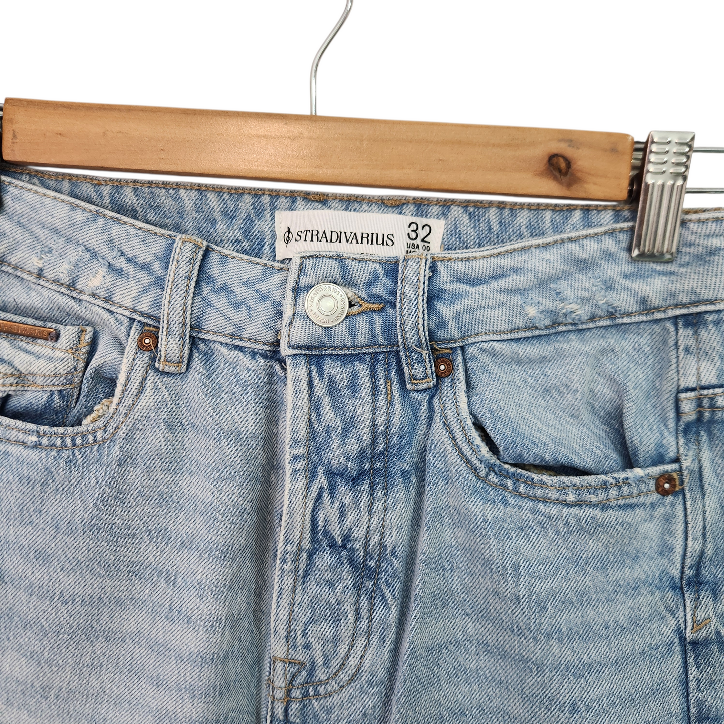 STRADIVARIUS ג'ינס לאישה מידה 32