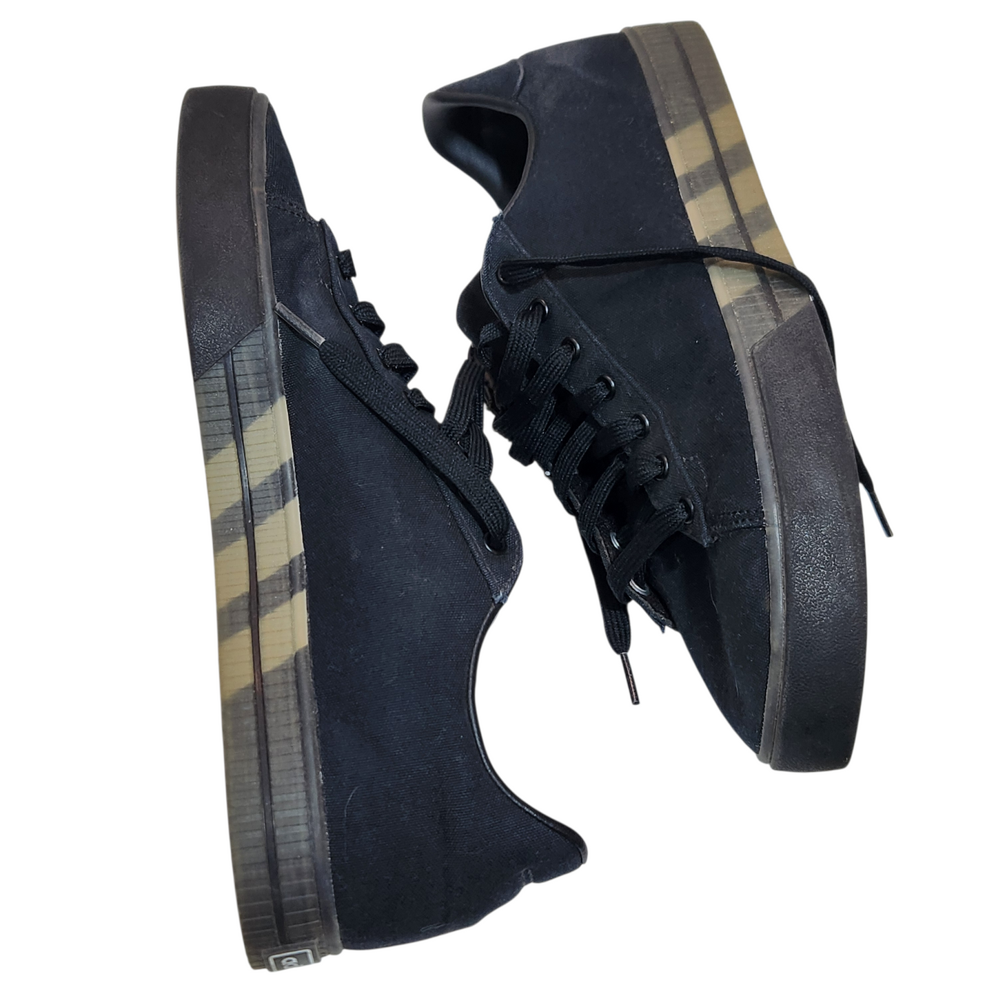 ADIDAS נעליים לגבר מידה 44