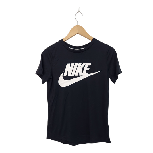 NIKE חולצה שחורה עם לוגו לבן | לאישה מידה M