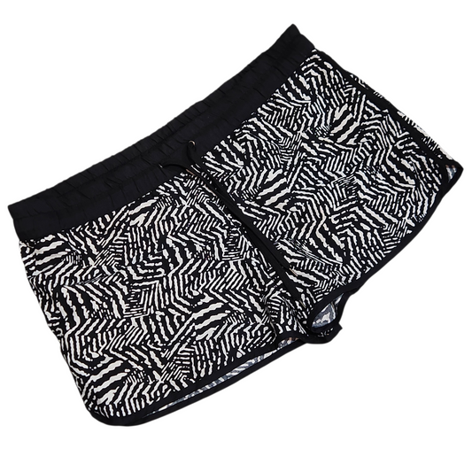 DELTA beach wear מכנסיים קצרים לאישה מידה XL