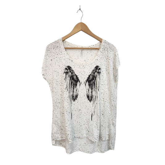 DISCREET חולצה קצרה לאישה מידה 4 XL