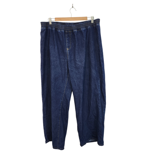 SHEIN מכנסי ג'ינס קצרים לאישה מידה XXXL 36אינץ