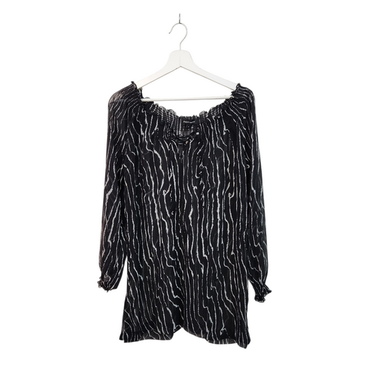 ONOT | חולצה ארוכה שקופה | לאישה מידה XL | כתם פיצי