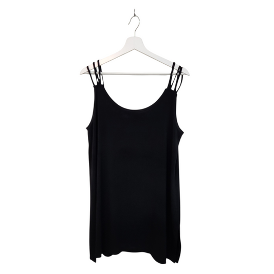 שמלה בייסיק צבע שחור | לאישה מידה 48-50 |