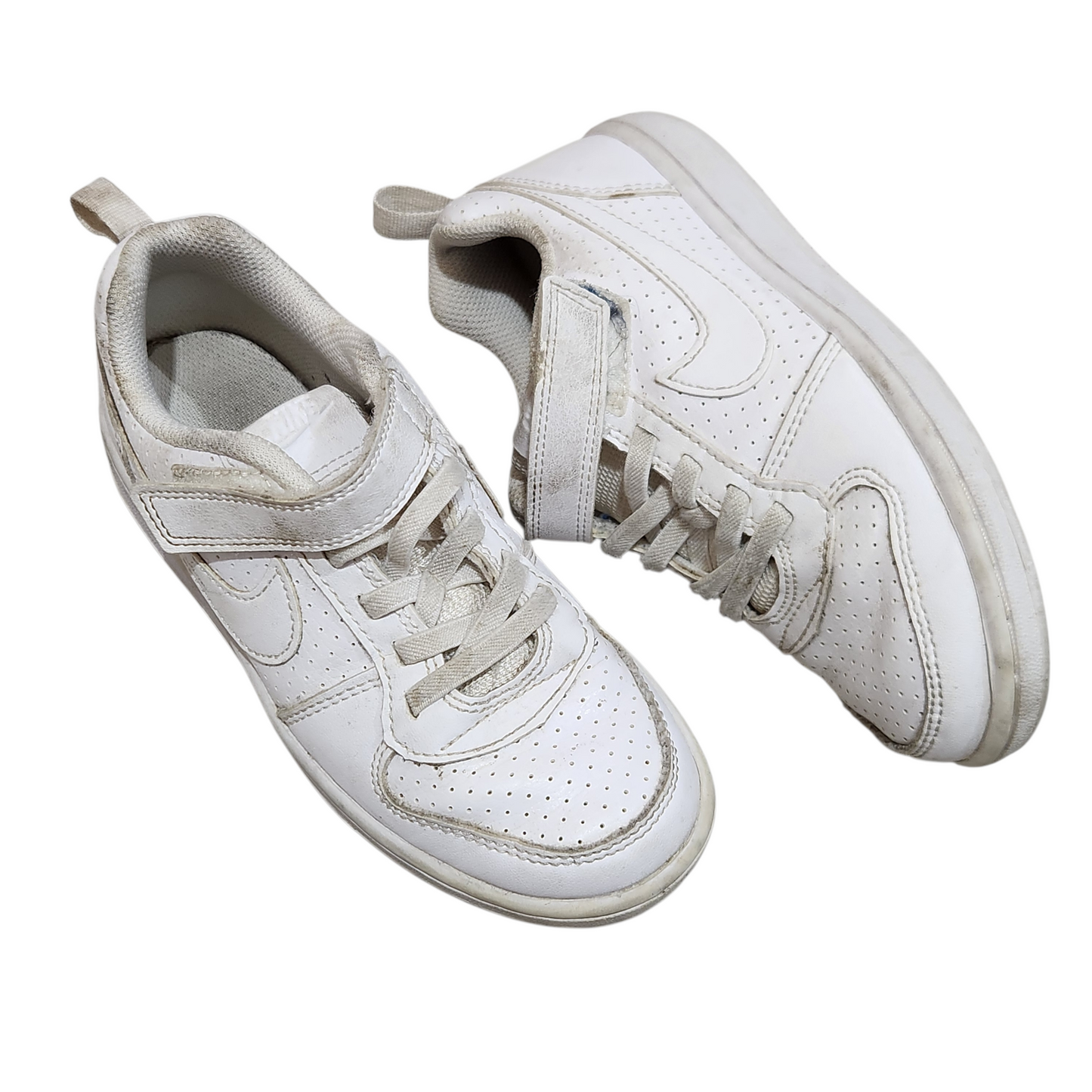 NIKE | נעלי לידים צבע לבן | מידה 31